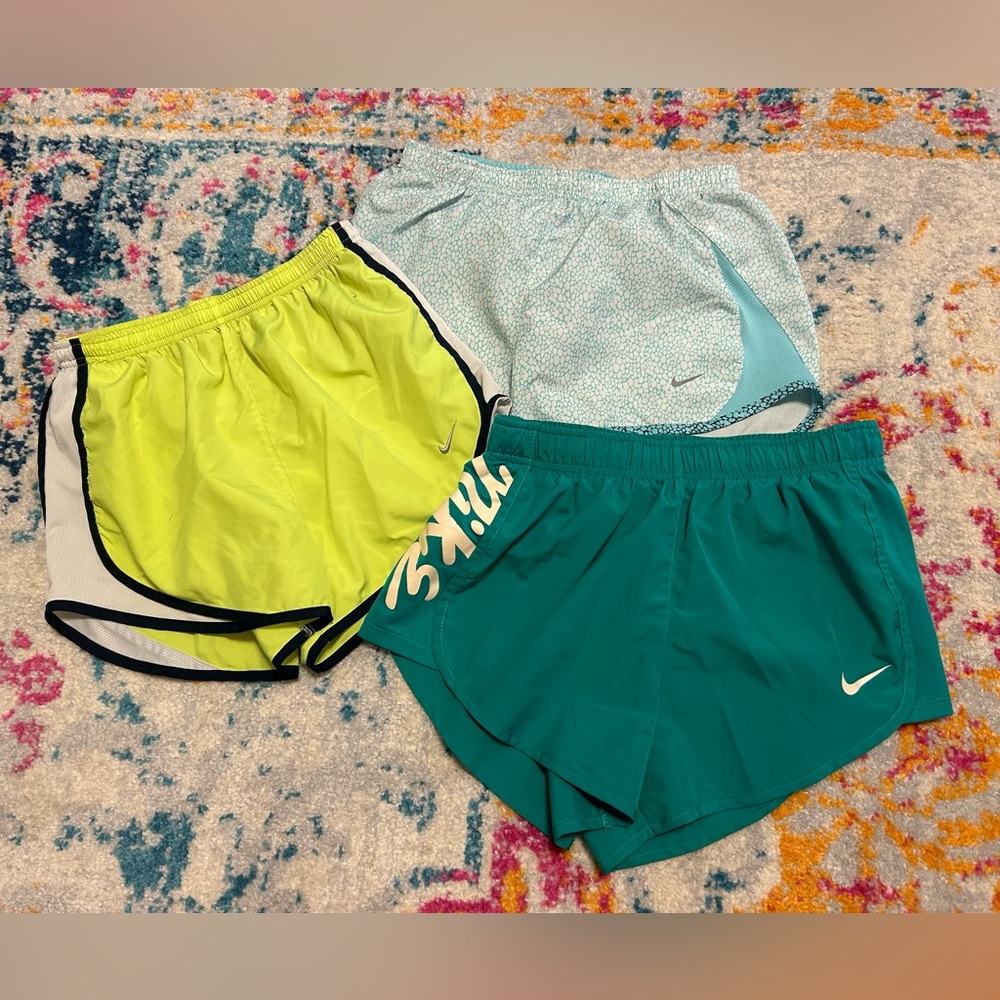 Lot of Nike Tempo Shorts - Size small